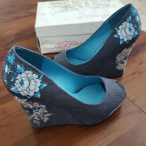 NWB ED HARDY JOYAUS GREY BLUE PEEP TOE HEELS 10